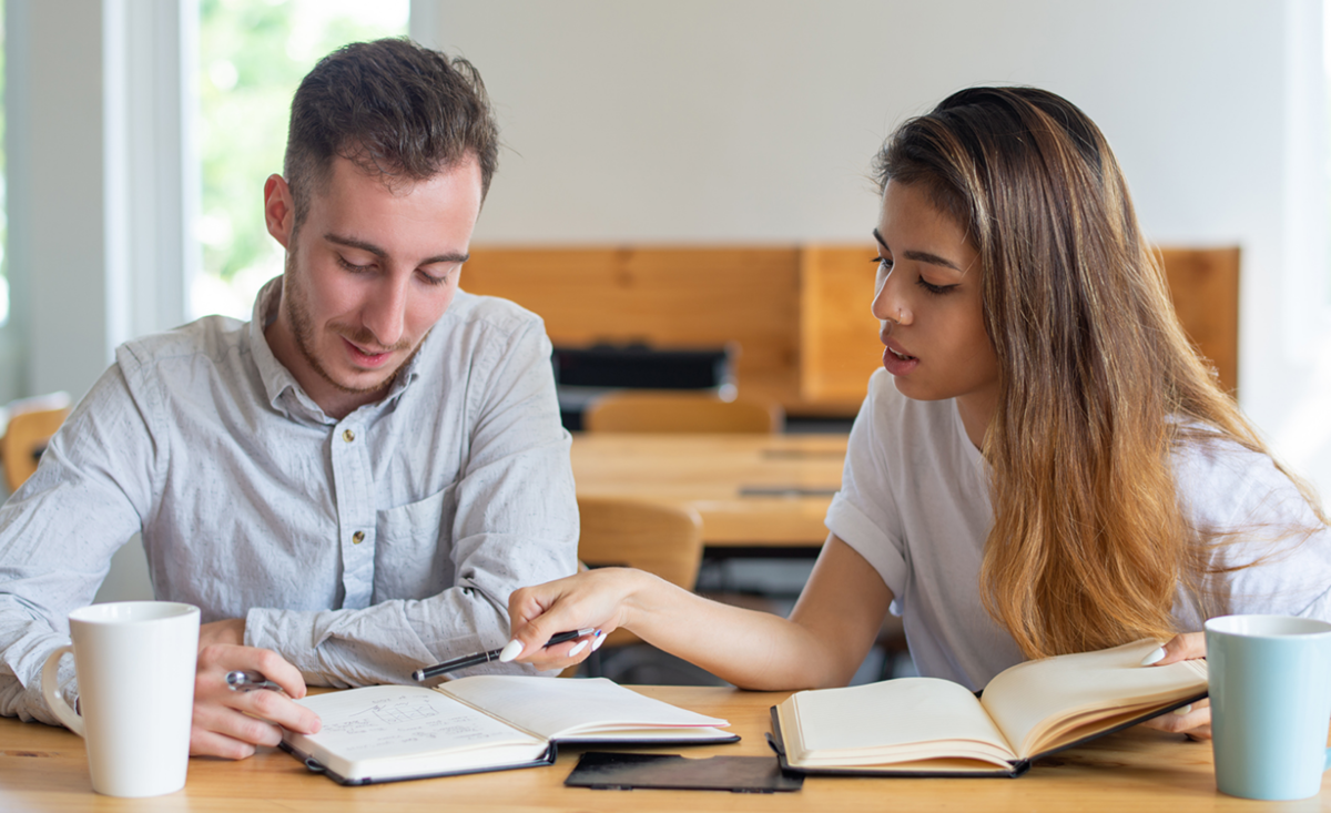 Study the two. Двое студентов. Домашнее задание студент. Несколько студентов. Два студента.