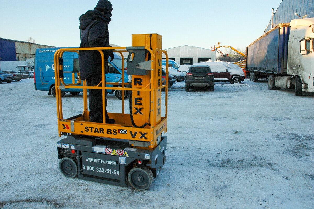 Самоходный вертикальный подъемник Haulotte Star 8S от VERTEX