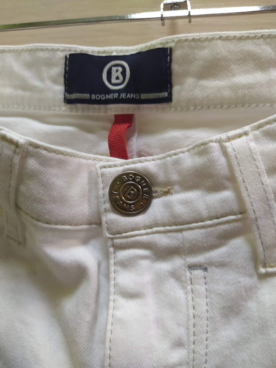 Джинсы Bogner.