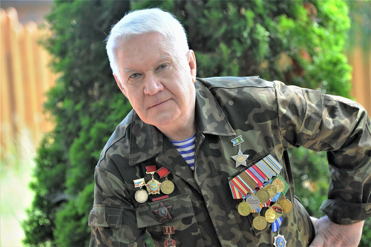 Дмитрий Сергеевич Мещанинов