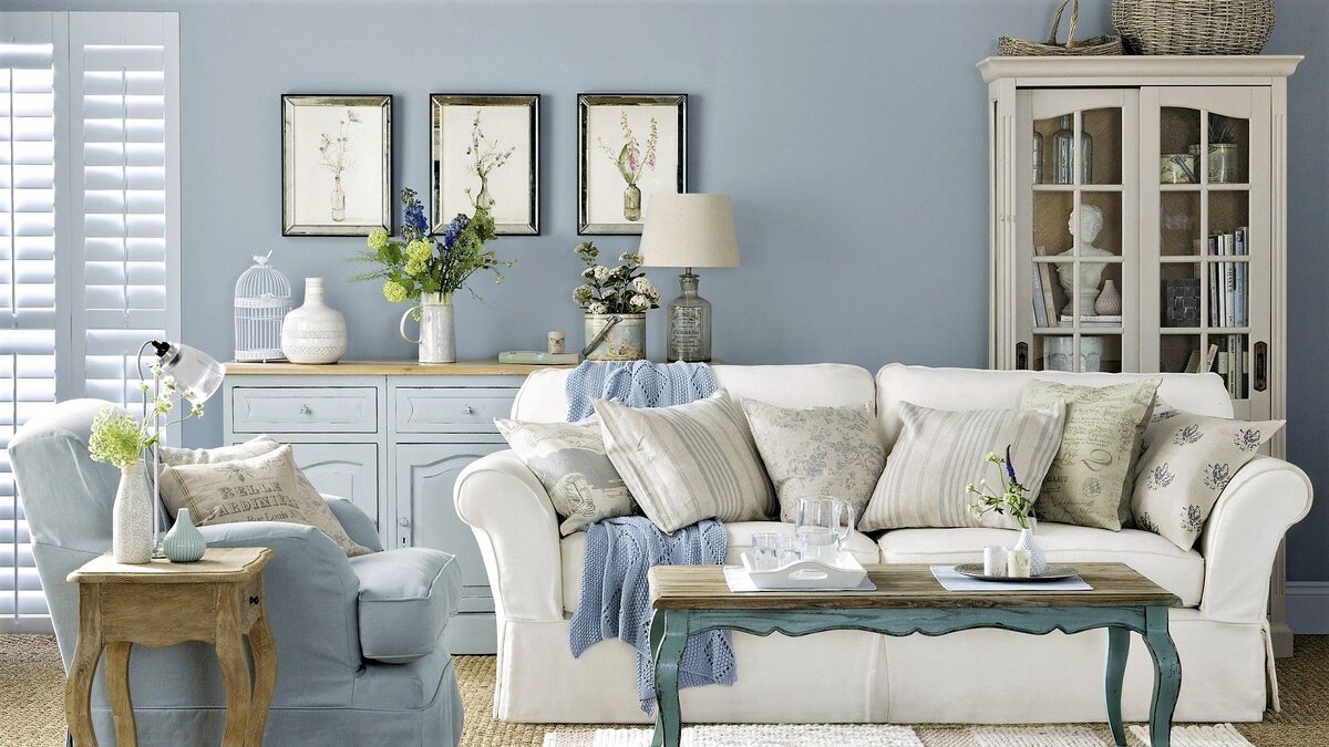 Пример декорирования загородного дома в стиле прован