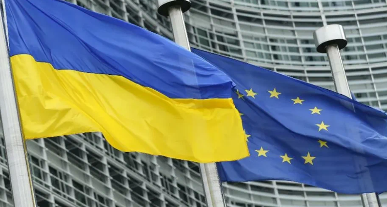 В ЕС видимо решили, что принятия Украины "кандидатом в члены Евросоюза" для нее вполне достаточно, а с деньгами Киев может подождать (фото из открытых источников)