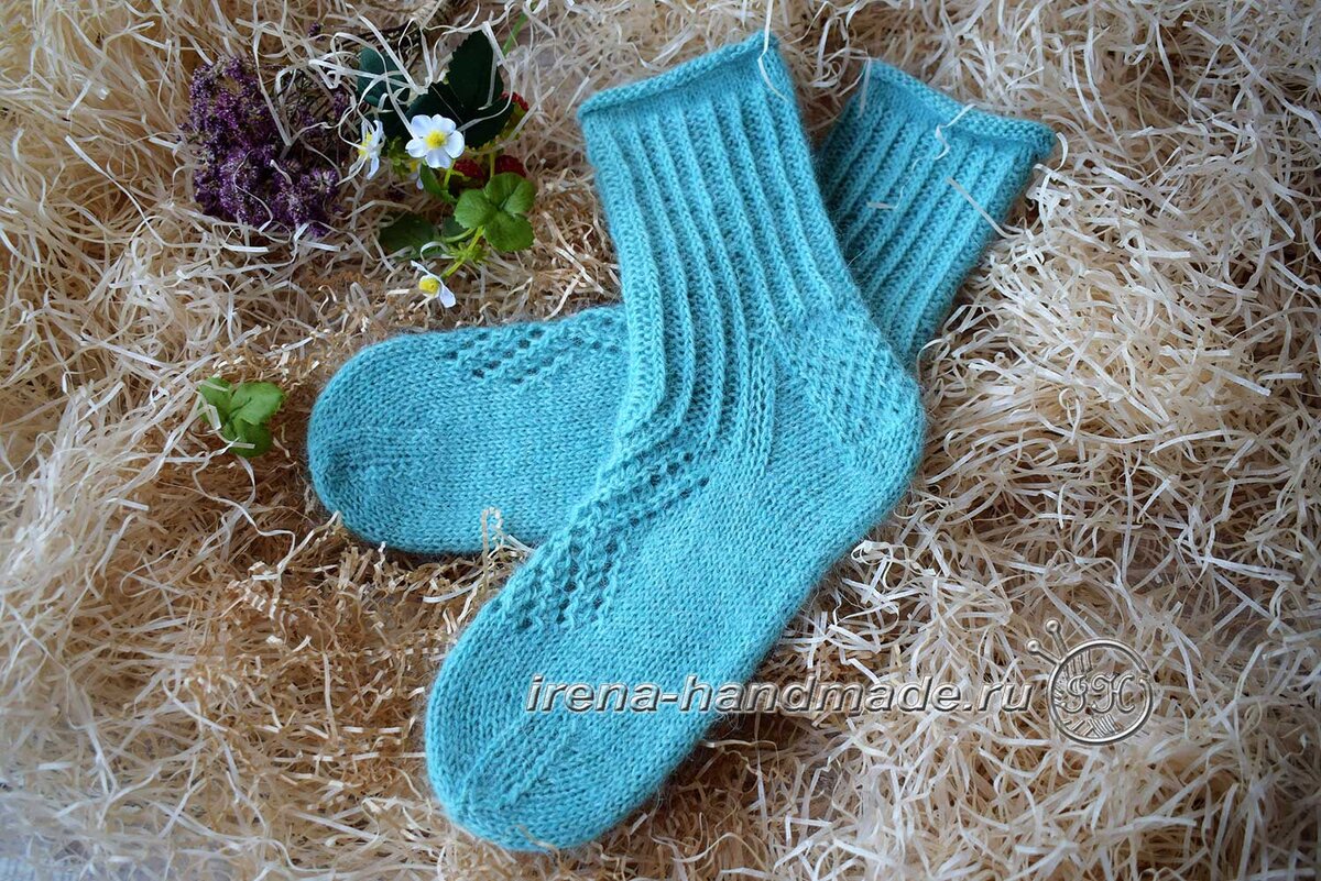 Носки с ажуром «Снежинка»