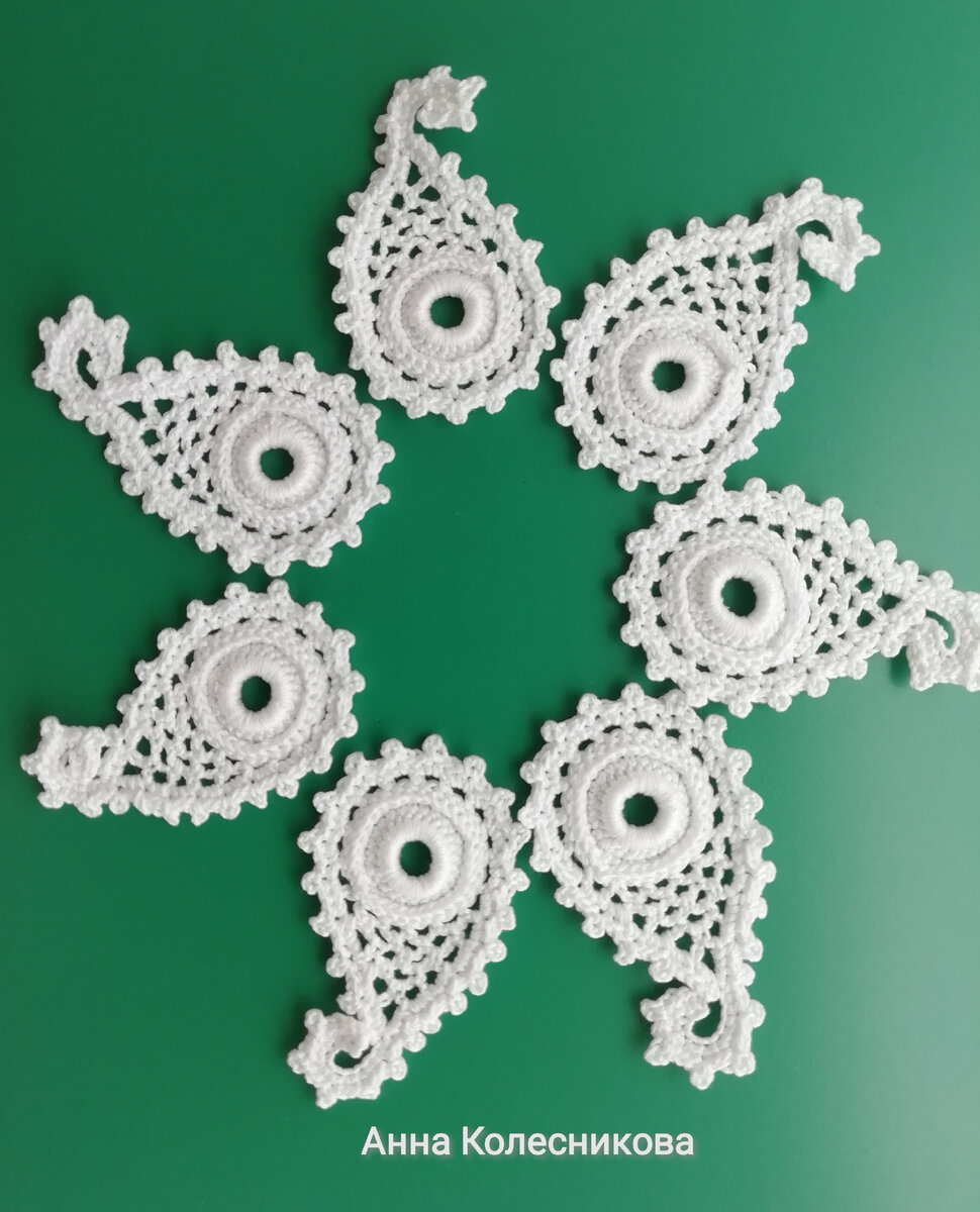 Пейслики (восточные огурцы) 