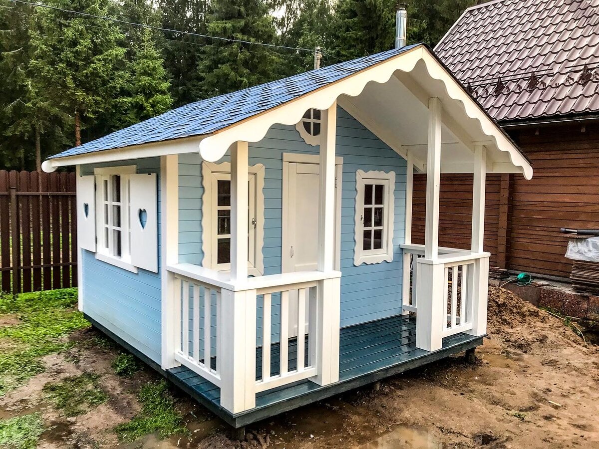 Детский игровой домик с навесом