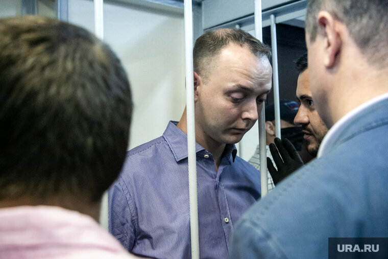    Сафронову запрашивают 24 года колонии, штраф и конфискацию имущества