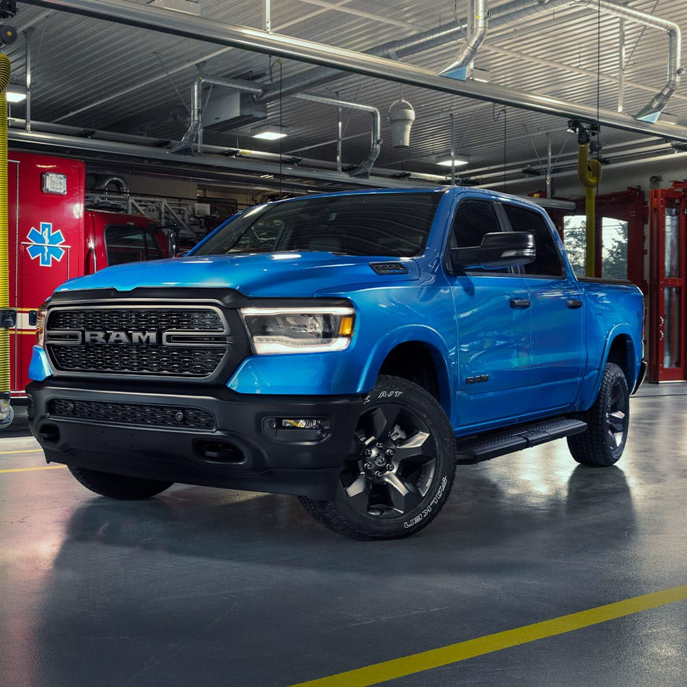 2023 Ram 1500 Built To Serve EMS Edition, вдохновленный медслужбой |  AutoBazar.US - Авто из США, тюнинг пикапов и внедорожников | Дзен