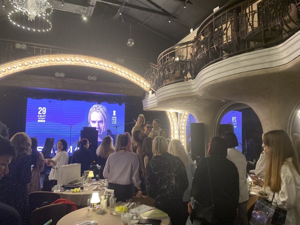 Московский концерт Ярослава Дронова прошел в камерной обстановке