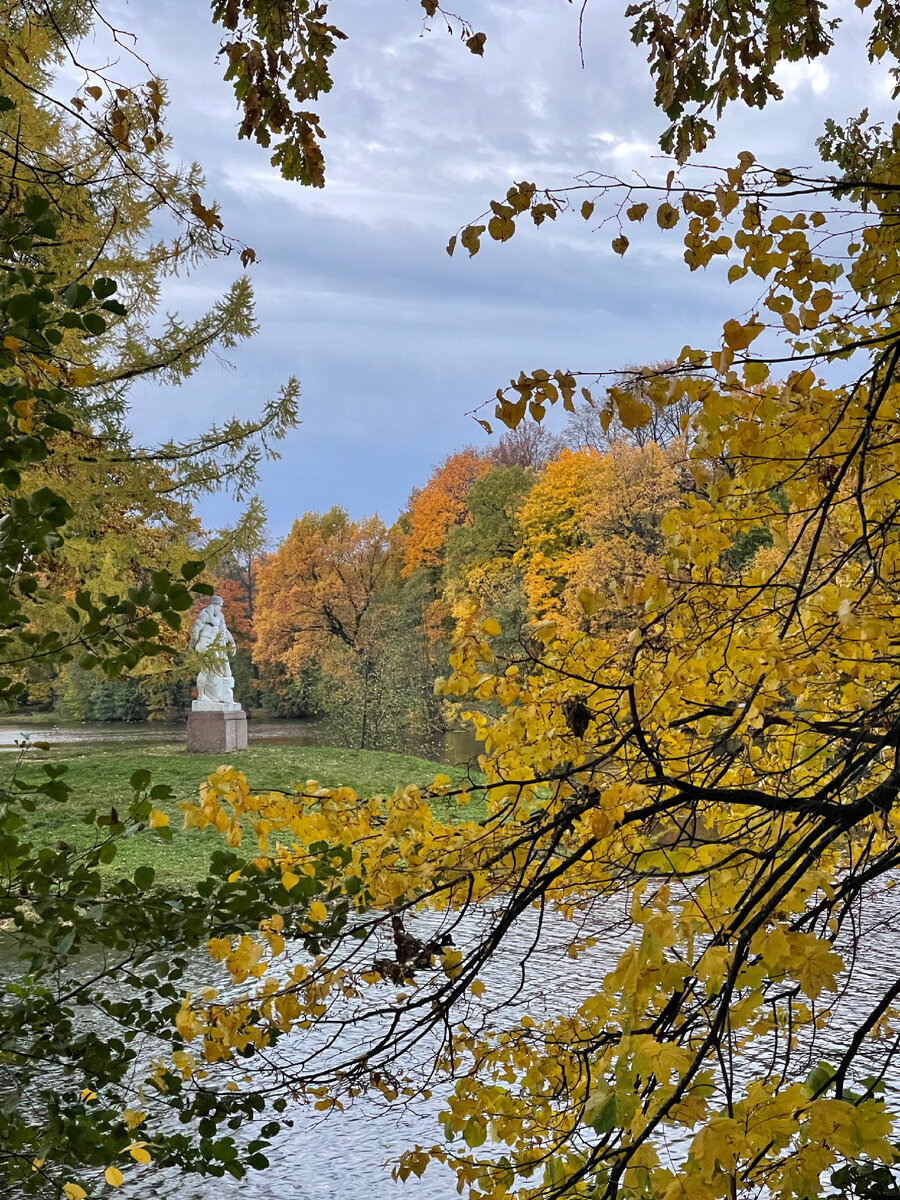 Вид на статую Геркулеса