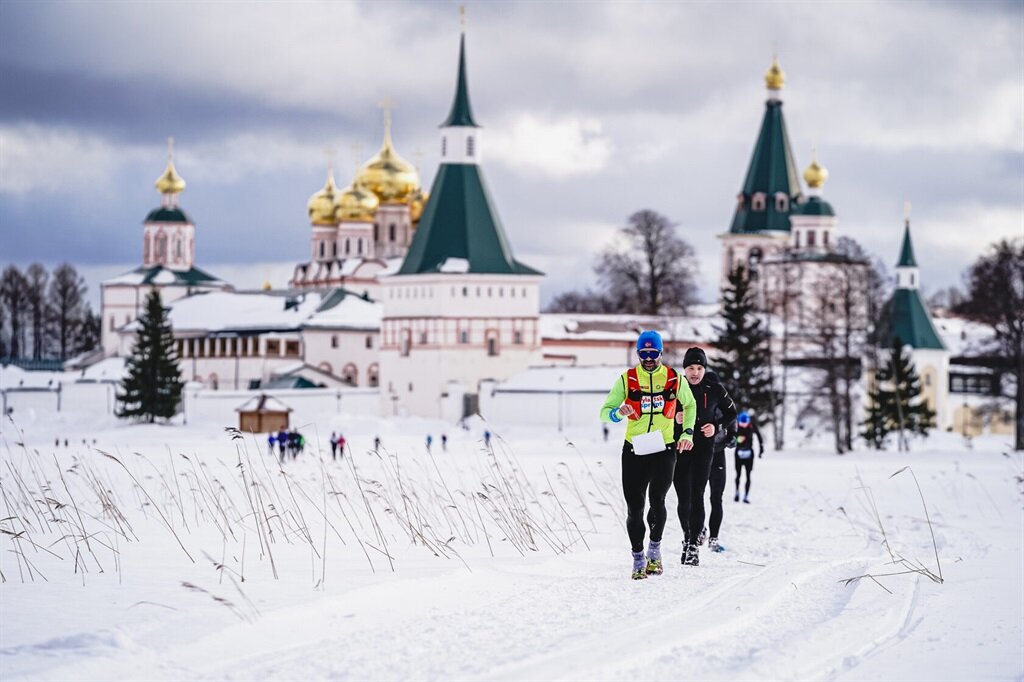 Ice Valdaice 2023: зимний трейл по льду Валдайского озера