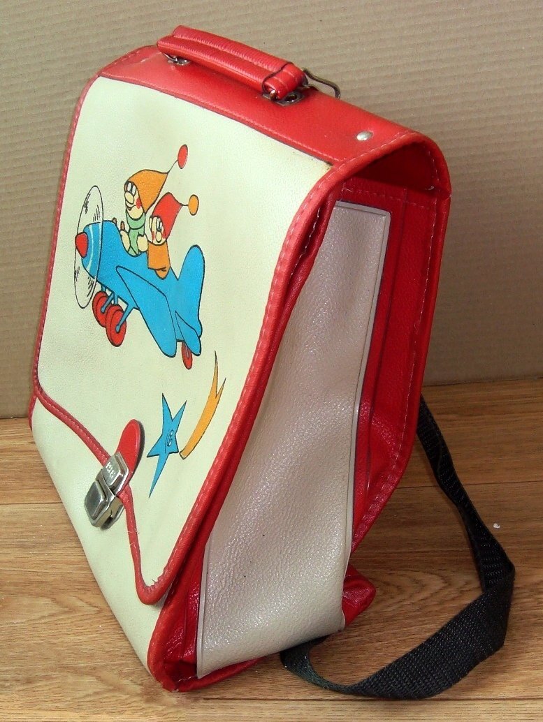 Школьный ранец, СССР. Фото: meshok.net