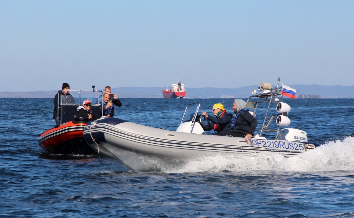 На чём бы вы ни вышли на воду, вы вправе рассчитывать на безопасность и удовольствие, а не ЧП любого масштаба. 
