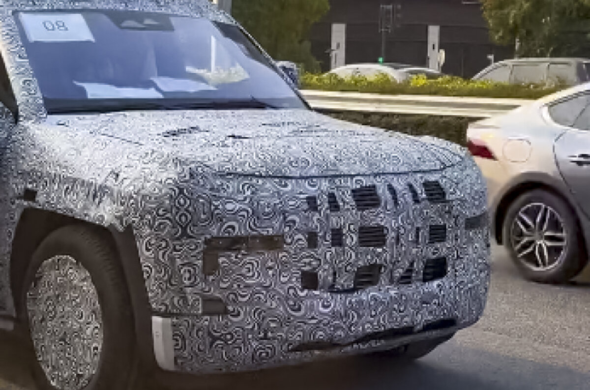   «Китайские автомобили» со ссылкой на соцсети