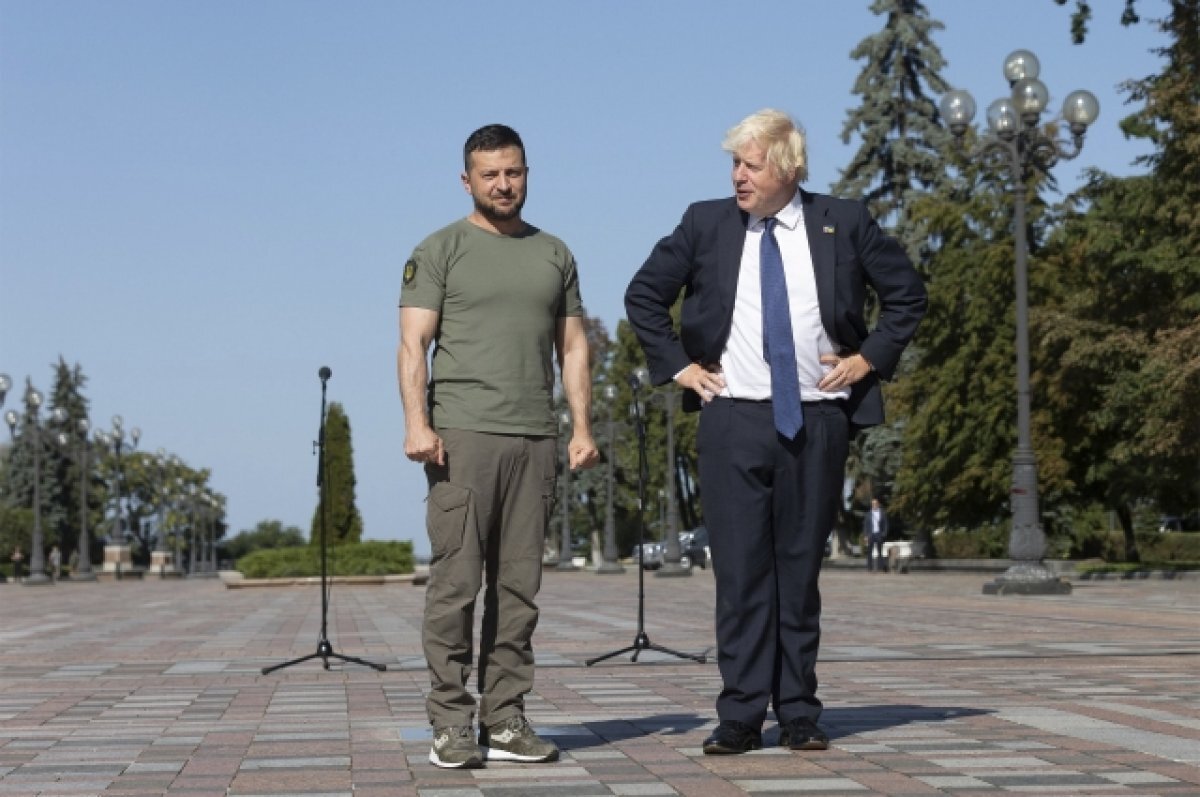    Владимир Зеленский и Борис Джонсон.