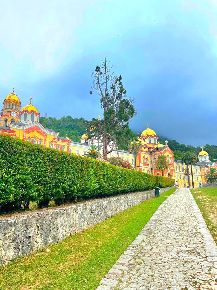 Ансамбль Новоафонского монастыря