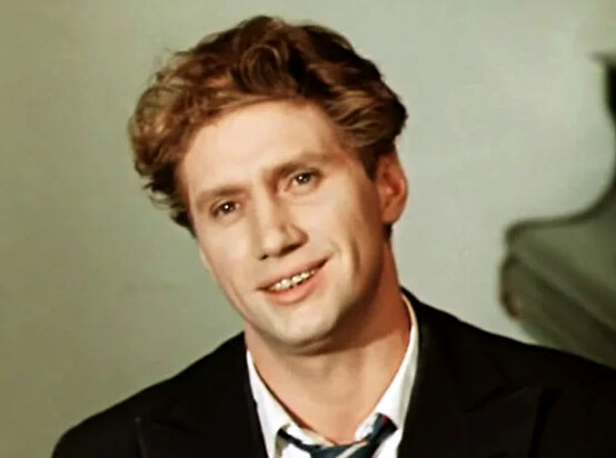 Зрителям Кузьменков запомнился по фильмам "Вас вызывает Таймыр" и "Большая перемена", но ярких ролей у актёра было ещё немало. Фото: Pinterest