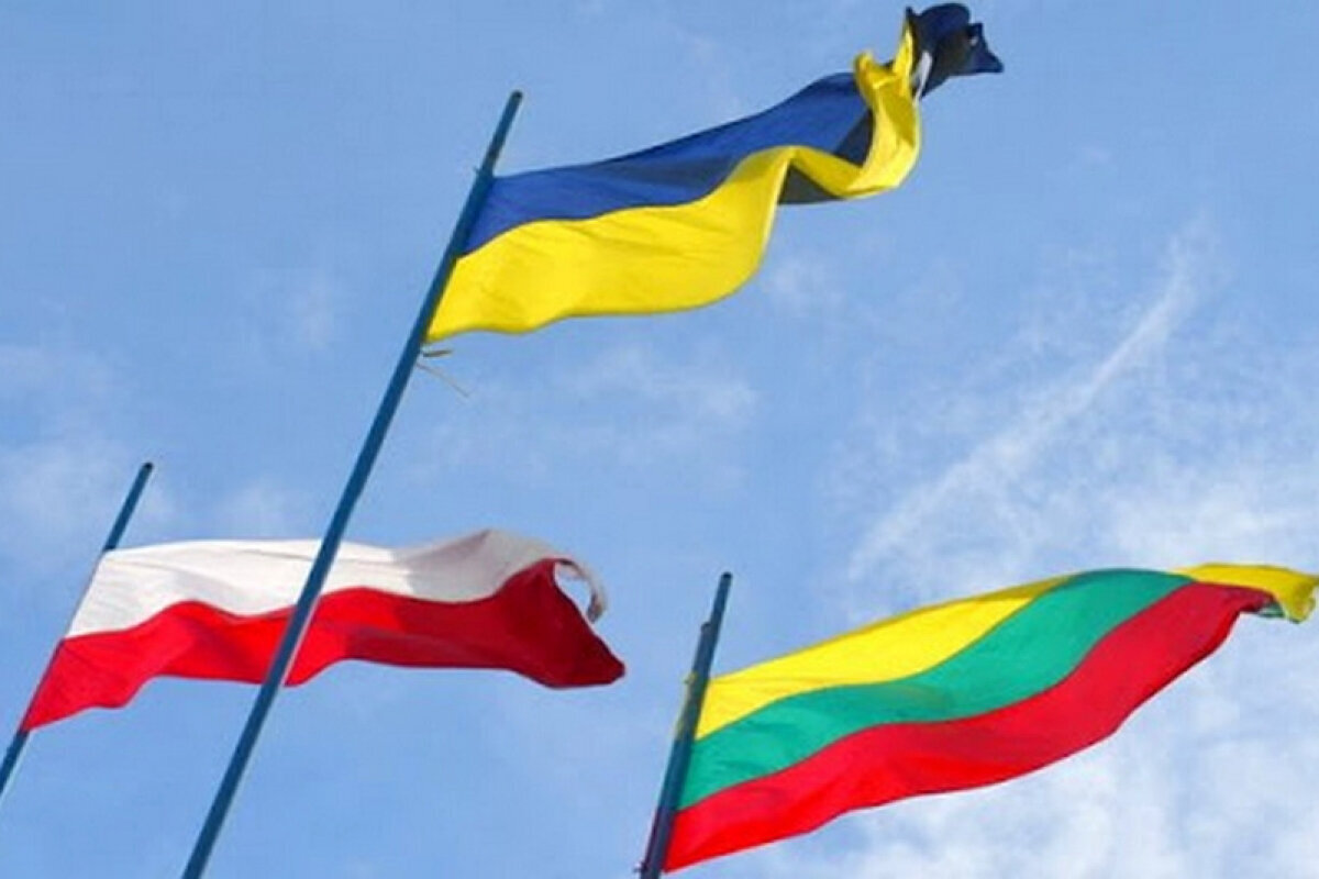 Между украиной и польшей