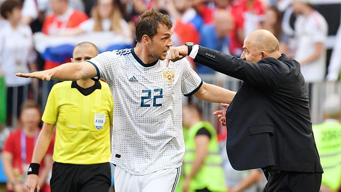 Ценные указания надо давать во время, как и уходить на другой фланг.  фото: картинки яндекса. 