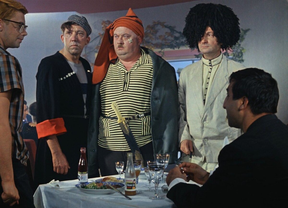 Три талантливых человека стали заложниками  одного образа режиссера Леонида Гайдая