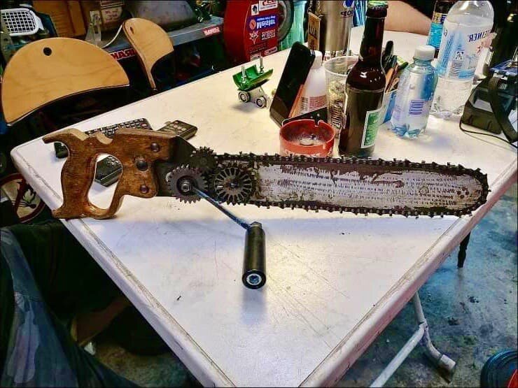 Как вам ручная цепная пила?