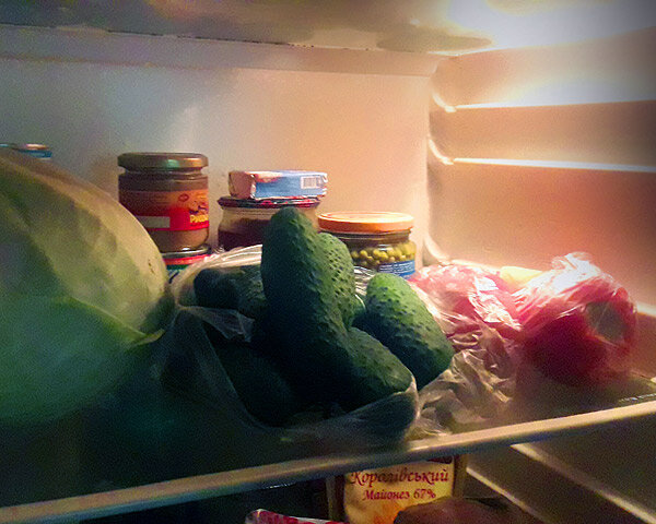 Свежие огурцы - скоропортящийся продукт.