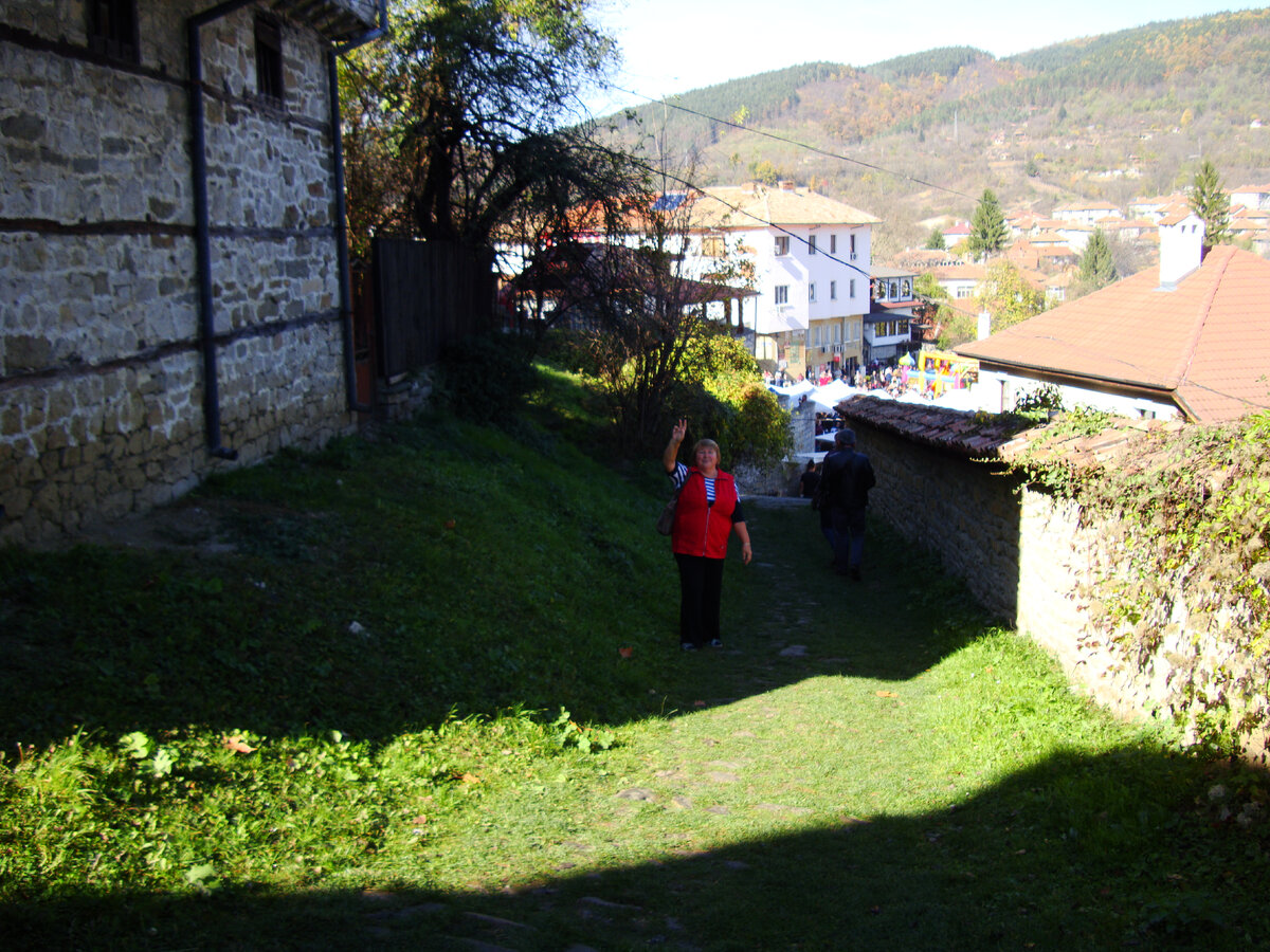 Это я. Шлю всем привет из города Елена, октябрь 2019, Болгария