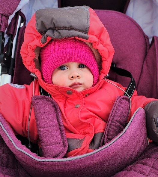 Полина в полной зимней экипировке 