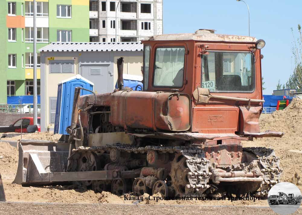 Калуга бульдозера. Трактор ДТ-75 бульдозер. Трактор ДТ 75 казахстанец бульдозер. Гусеничный трактор ДТ-75м. ДТ 75 Б.