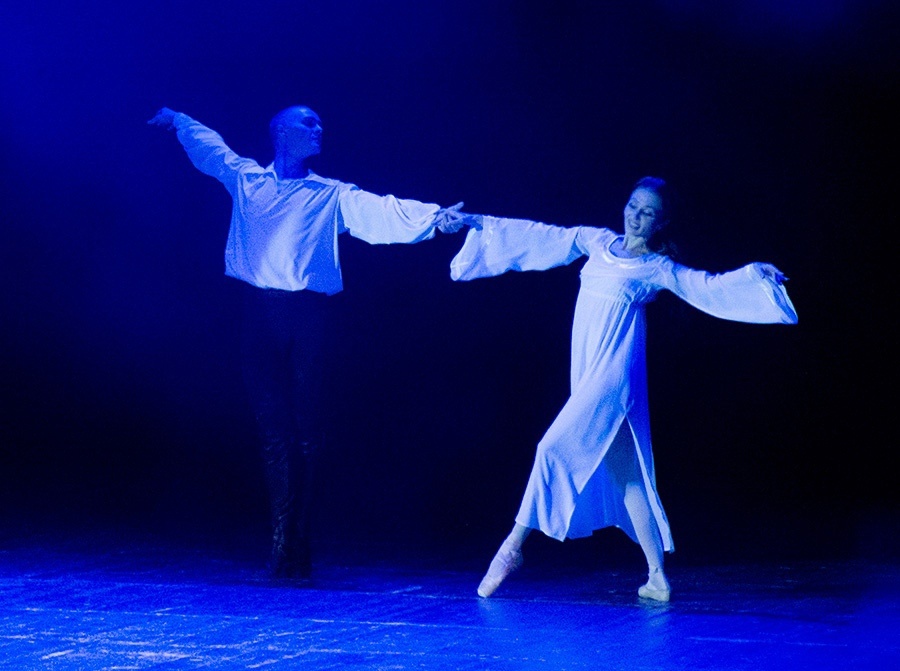 Рок-опера-балет «Юнона и Авось». Фото со спектакля