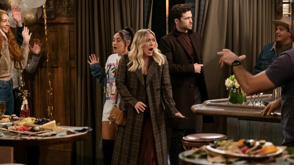    Франсиа Рэйса, Хилари Дафф, Том Эйнсли