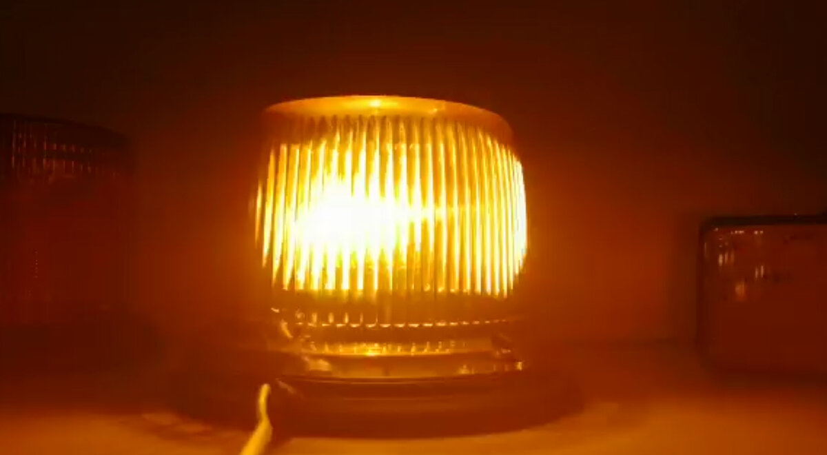 Галогеновый проблесковый маячок