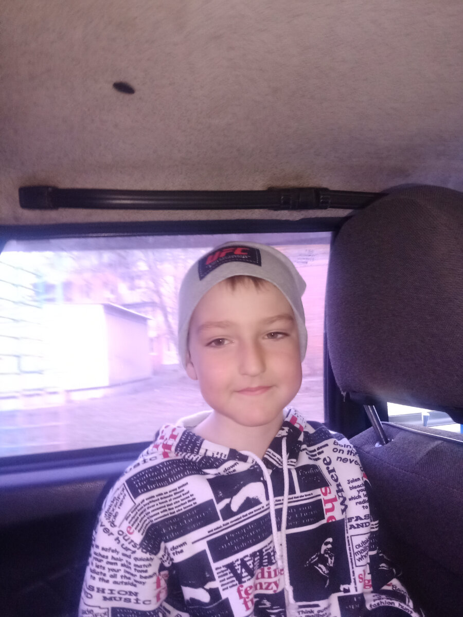 Мы едем в деревню скоро будет видео про котиков и других животных