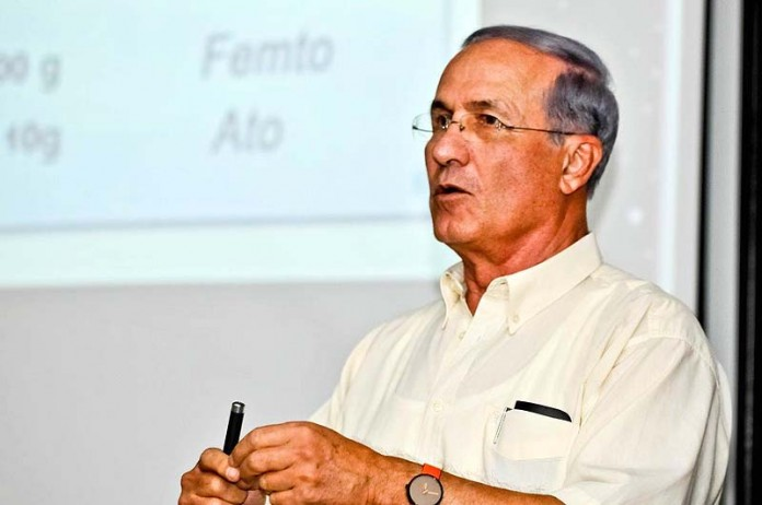 Хаим Эшед — сотрудник службы безопасности Израиля. Возглавлял управление космической программы в управлении исследований, разработки оружия и технологической инфраструктуры министерства обороны, которое отвечает за космическую программу безопасности Израиля. Профессор Института космических исследований Ашера Техниона