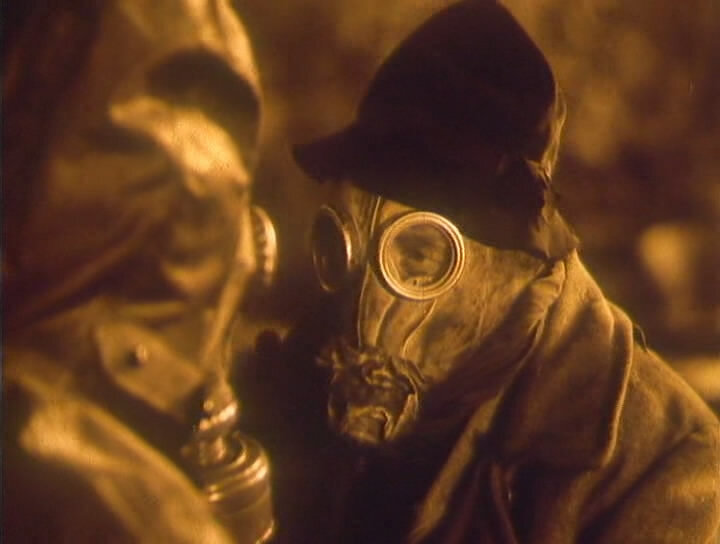 Кадр из фильма "Записки мертвого человека"