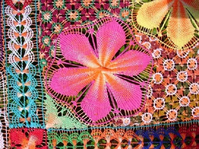 Аленький цветочек в технике нандути