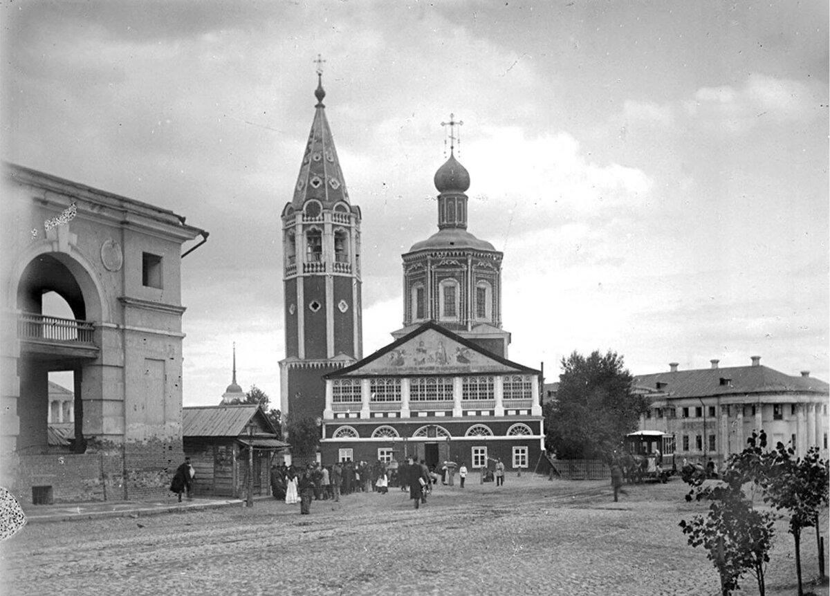 Троицкий собор Саратов трапезная