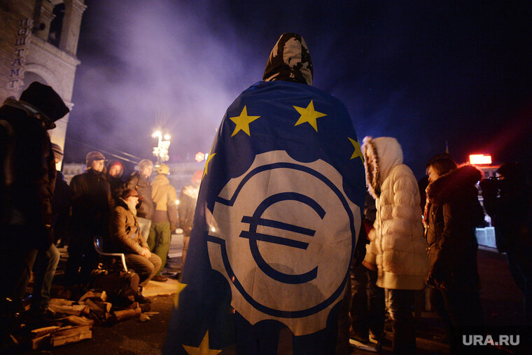    Жозеп Боррель заявил, что некоторые в ЕС против поставок оружия на Украину