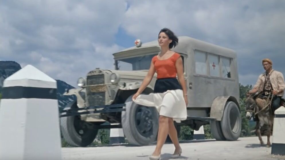        Кадр из фильма "Кавказская пленница"