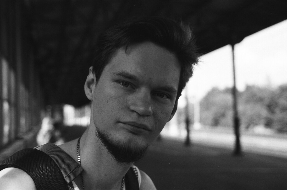 Это - Дмитрий