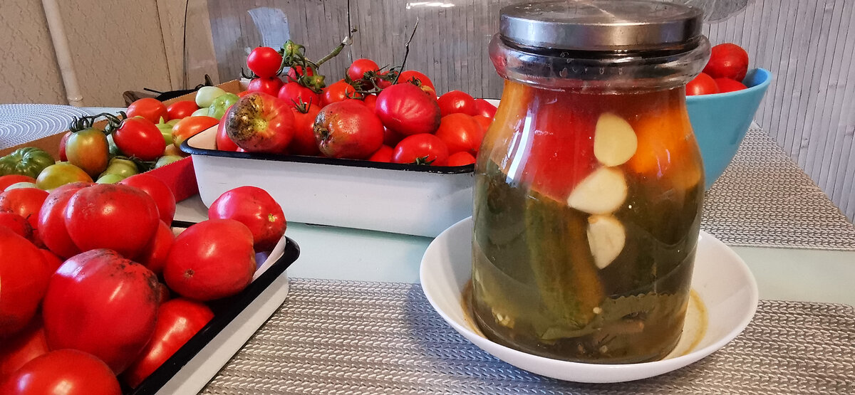 Вкуснее всего получаются смеси овощей! Как я квашу овощи,смотрите видео.