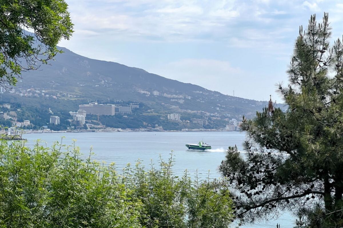    Ростуризм попросил отели в Крыму бесплатно продлить проживание туристам