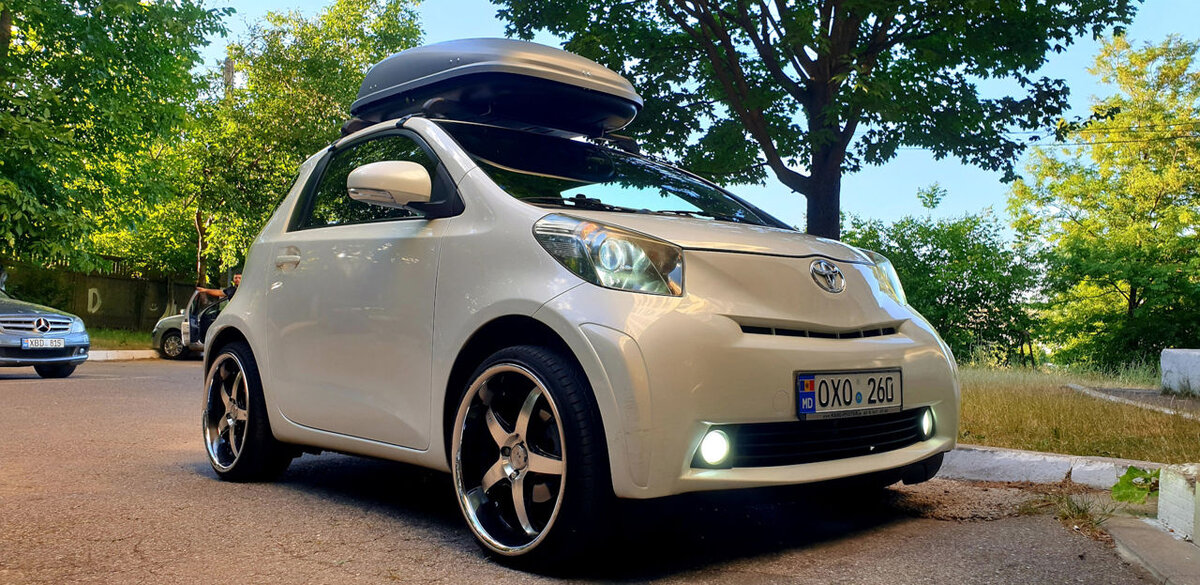 Toyota IQ