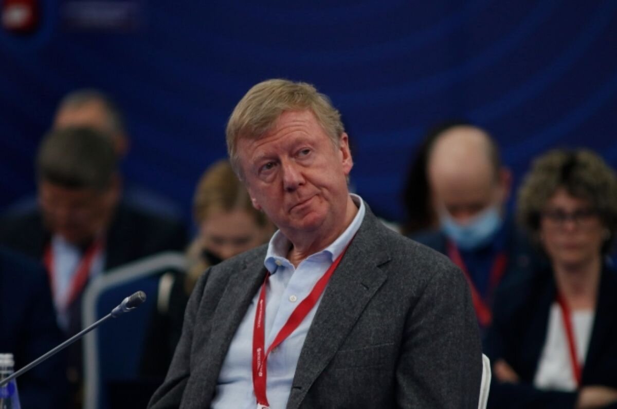    Так и не посидел на дорожку. Чубайс за границей, а Роснано — банкрот