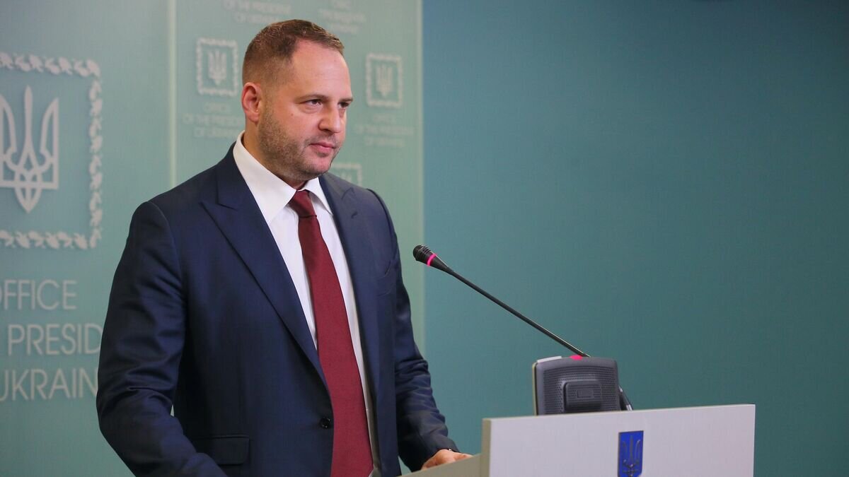    Глава администрации президента Украины Андрей Ермак на брифинге в Киеве© РИА Новости / Стрингер