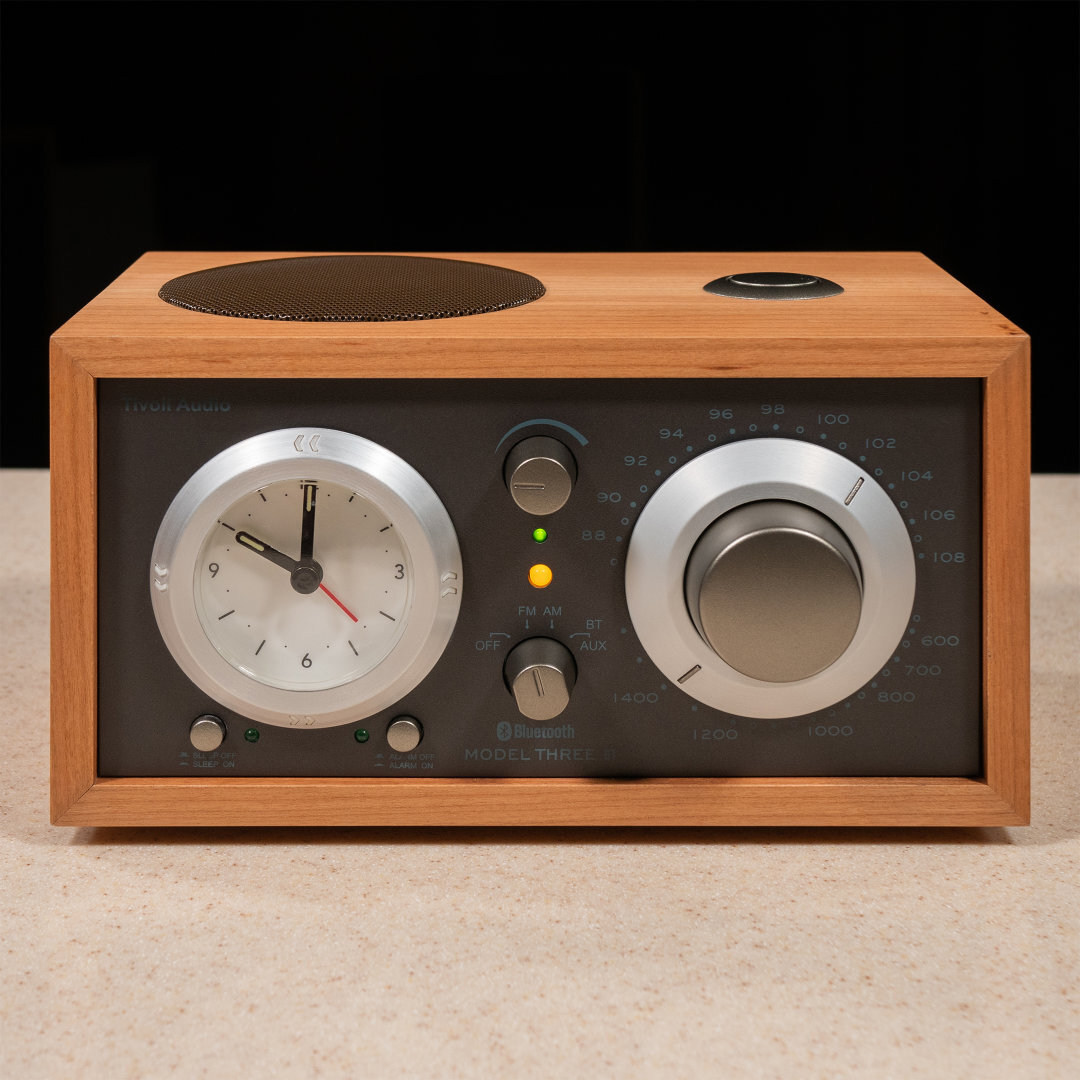 Радиоприёмник Tivoli Model Three BT