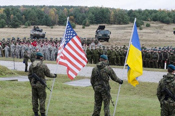    Евгений Сатановский: Мирное урегулирование возможно после победы