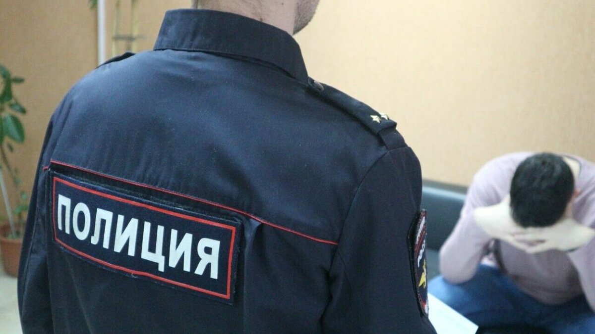     Итоги работы в самые длинные выходные в году подвел замначальника омской полиции Радик Валиахметов.