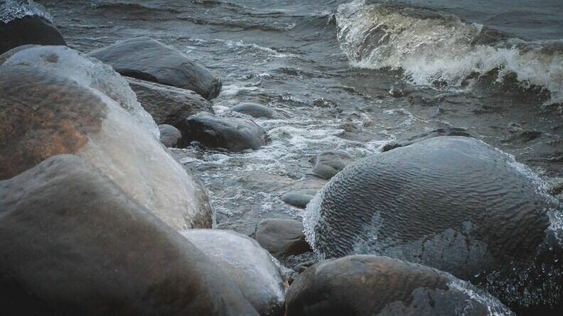     Исследования водного объекта будут проведены за счет средств гранта РНФ уже в этом году, сообщают СМИ.