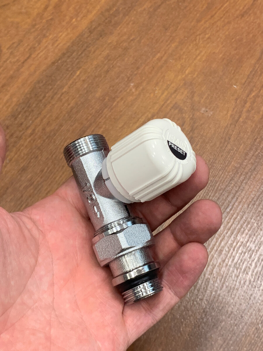 Радиаторный клапан