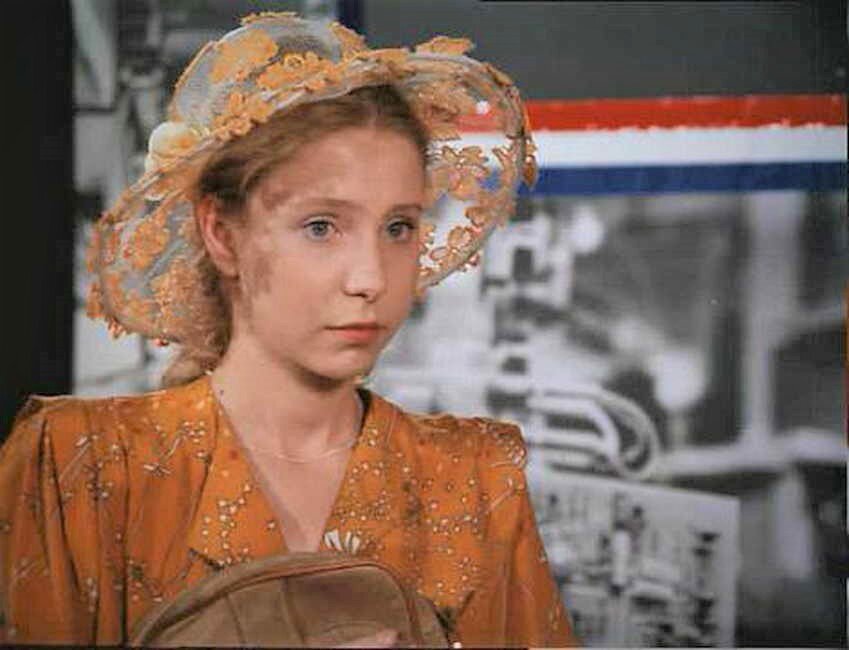 Катя Котова (актриса Ольга Мелихова)